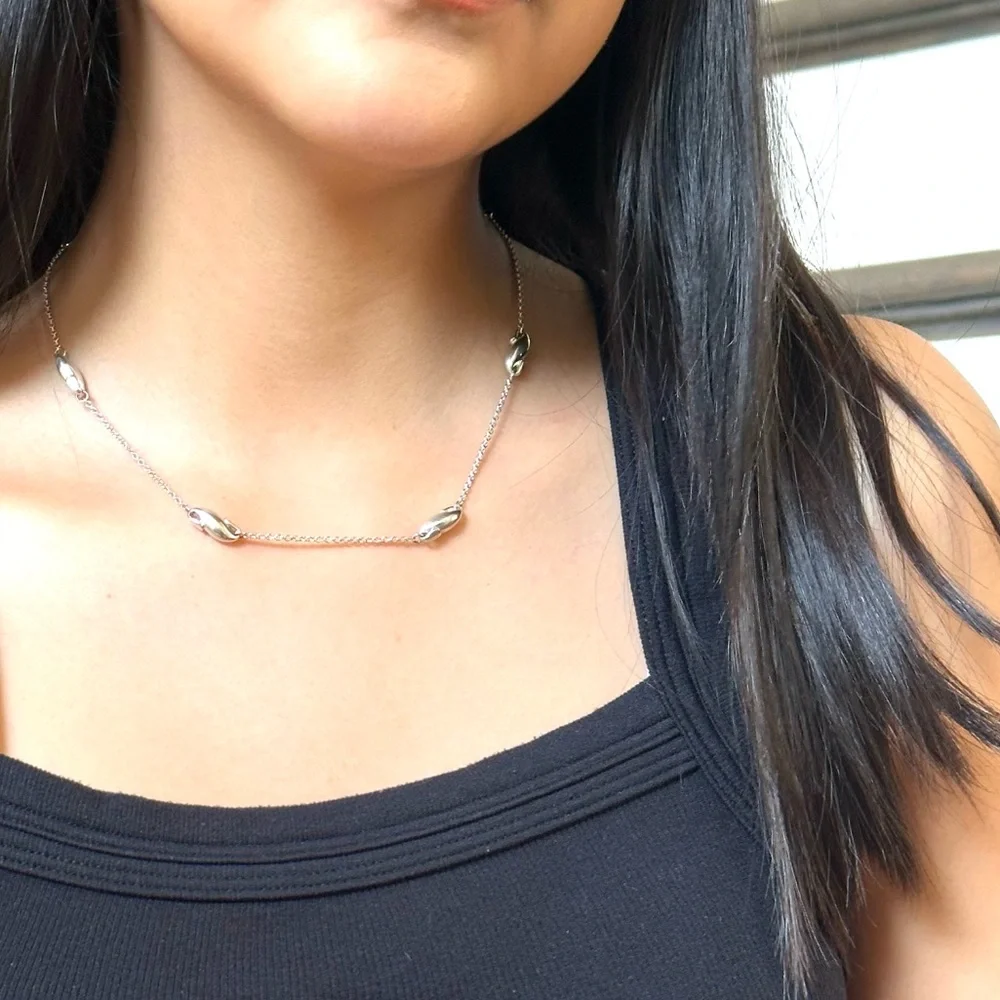Authentic Tiffany & CO. Elsa Peretti Seahorse Pendant Necklace.